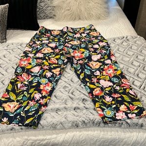 Capri’s by Time and Tru